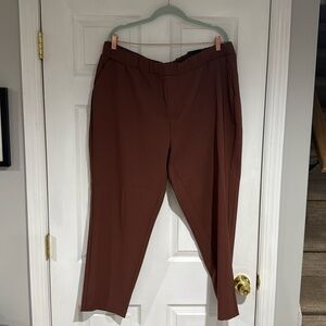 Torrid pull on pants NWT